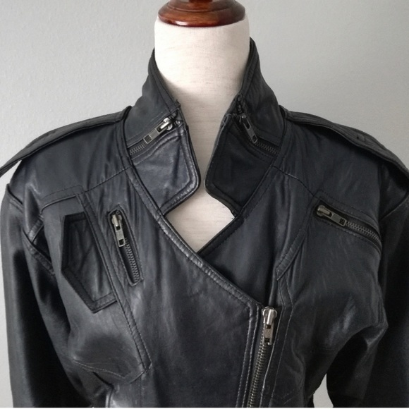 LAROXX Vintage Black Leather Cropped Moto Jacket - Picture 2 of 16